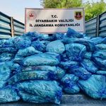 Diyarbakır'da menşei belirsiz 3 ton içyağı ele geçirildi