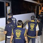 Suç örgütüne yönelik operasyonda yakalanan 5 zanlı tutuklandı