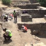 Malazgirt'te 2 Bin Tarihi Eser Gün Yüzüne Çıkarıldı