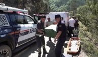 Kayıp iki arkadaşın acı sonu: Araç dere yatağında bulundu