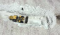 Türkiye sıcaktan kavrulurken Kars'ta 6 metrelik kar mesaisi