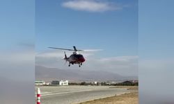 Ambulans helikopter kalp krizi geçiren hasta için havalandı