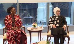 Emine Erdoğan, Gabon Cumhurbaşkanının eşi Nguema ile görüştü