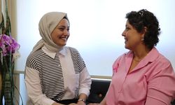 Erken teşhisle yendiği kansere karşı diğer kadınlara destek oluyor