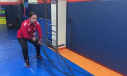 Genç milli güreşçinin hedefi Balkan Şampiyonası'ndan altın madalyayla dönmek
