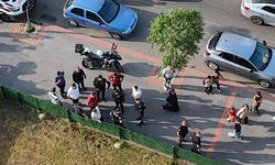 Diyarbakır'da Yol Verme Tartışması Taşlı Sopalı Kavgaya Dönüştü