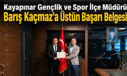 Kayapınar Gençlik ve Spor İlçe Müdürü Barış Kaçmaz'a Üstün Başarı Belgesi