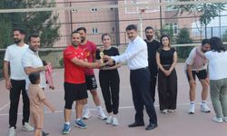 Kulp’ta Özgen Kılıç anısına voleybol turnuvası düzenlendi