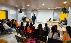 Öğrencilere hijyen ve öz bakım eğitimi verildi