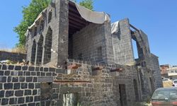 Diyarbakır'da Tarih Ayağı Kaldırılmayı Bekliyor