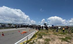 Van'da kaza 4 kişi hayatını kaybetti, 2 kişi yaralandı