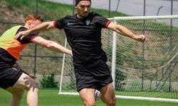 Amedspor yeni sezon hazırlıklarına Erzurum'da devam ediyor