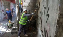 Bağlar’da  metruk yapılar yıkılıyor