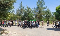Mezarlıkta öldürülen 3 kişinin cenazeleri toprağa verildi