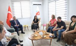 Eş Başkan Sincar gazetecileri ziyaret etti