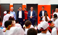Oğlaklı’daki Okullara Spor Alanı Desteği