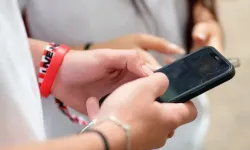 Sosyal Medyaya Erken Başlayan Çocuklar Bazı Derslerde Geri Kalabiliyor