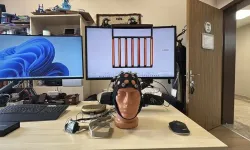 Karabük Üniversitesinde beyin sinyalleriyle bilgisayar kontrolüne yönelik proje
