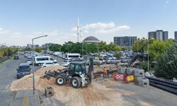 Diyarbakır Gazi Yaşargil Hastanesi’nin kanalizasyon hattı yenileniyor