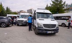 Diyarbakır’da Okul Servislerine Sıkı Denetim: Fazla Öğrenci Taşıyan Araçlara İşlem