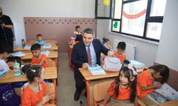 Diyarbakır'da İlköğretim Haftası kapsamında program düzenlendi