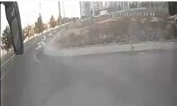 Diyarbakır’da kaldırımda yürüyen anne ve 2 çocuğa otomobil çarptı: Sürücü tutuklandı
