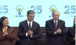 Cemil Tugay kimdir? İzmir Büyükşehir Belediye Başkanı Cemil Tugay'ın hayatı ve siyasi kariyeri