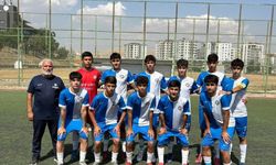 Diyarbakır’da 250 genç futbolcu aynı hedef için sahada