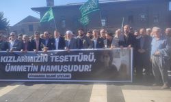 Diyarbakır’da Ulu Cami Önünde Azerbaycan'a Tepki