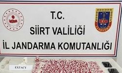 Siirt’te “Dur” İhtarına Uymayan Sürücüden 51 Kilo Esrar Çıktı