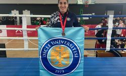 Dicle Üniversitesi Öğrencisi Kick Boks'ta Tarih Yazdı