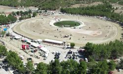 Osmancık'ta rahvan at yarışları yapıldı