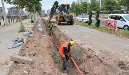 Dicle Elektrik, Şanlıurfa genelinde yetkisiz müdahaleye uğrayan panoları yeniledi