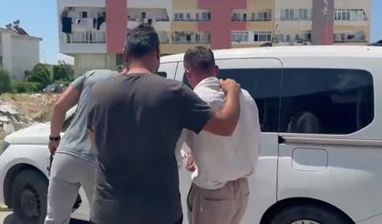 Antalya'da sahte dövizle alışveriş yapan zanlı yakalandı