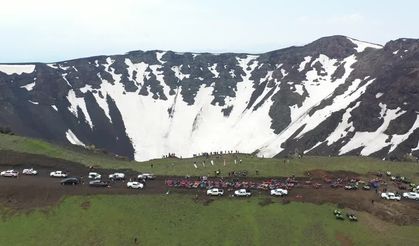 Ağrı’da iki volkanik dağda 121 kilometrelik mücadele