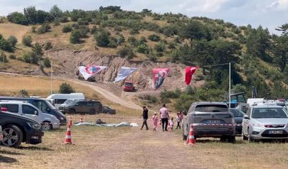 Çorum'da yamaç paraşütü kazası: Pilot hayatını kaybetti