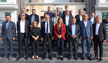 Bucak ve Ay’dan DTSO’nun Yeni Yönetimine Tebrik Ziyareti