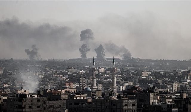 İsrail Ordusu ateşkesi ihlal ederek Gazze’yi bombalamaya devam ediyor