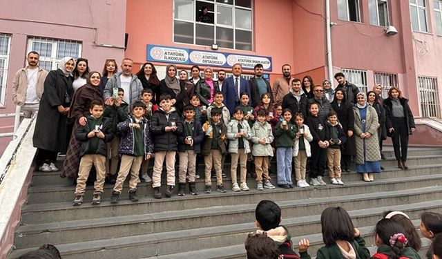 Kulp ilçesinde “Okuyan Kazandı” Etkinliği: Öğrencilere Ödül Yağdı