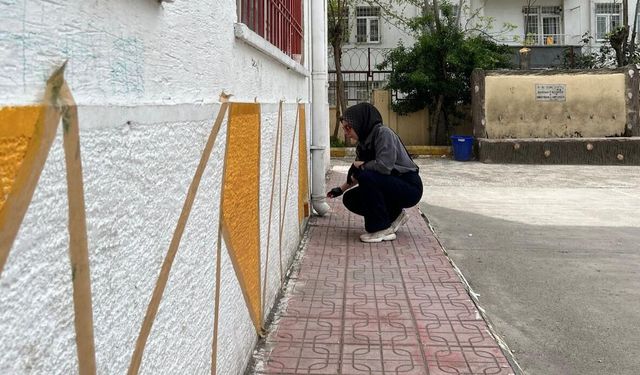 Diclekent Ortaokulu’nda Örnek Dayanışma: Öğretmenler ve İdareciler Hafta Sonu Okulu Güzelleştirdi