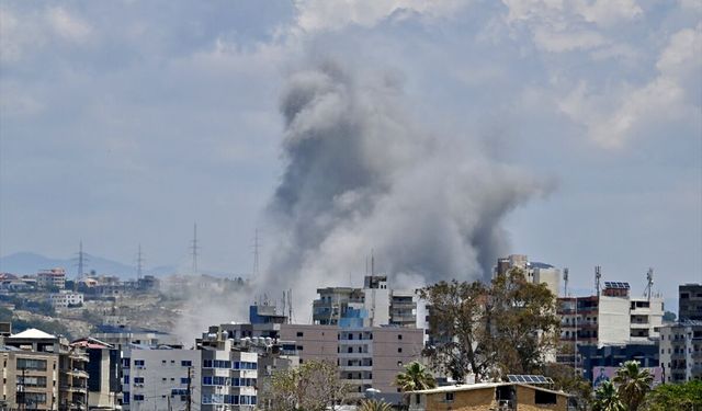 İsrail ateşkese rağmen Lübnan'ın güneyine hava saldırısı düzenledi
