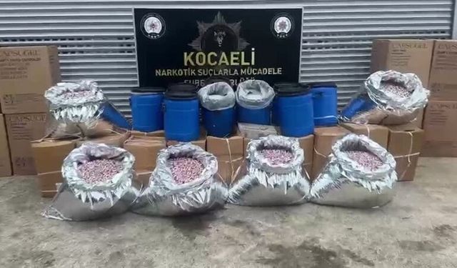 1 ton 80 kilogram uyuşturucu ham maddesi ele geçirildi
