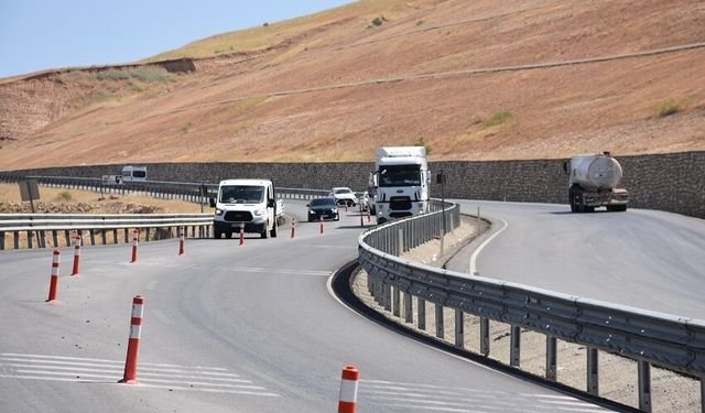 Akademisyenler Şırnak-Cizre kara yolundaki virajlarda kazaların önlenmesi için rapor hazırladı