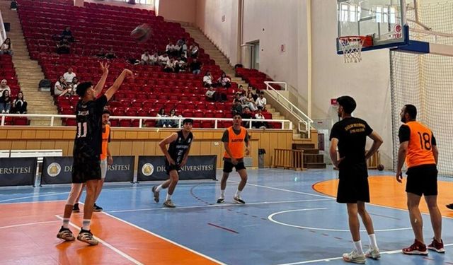 BESYO’da Basketbol Heyecanı Zirve Yaptı: Şampiyonluk Aynı Sınıfa Gitti
