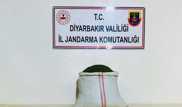 Diyarbakır'da uyuşturucu operasyonlarında 10 şüpheli hakkında işlem yapıldı