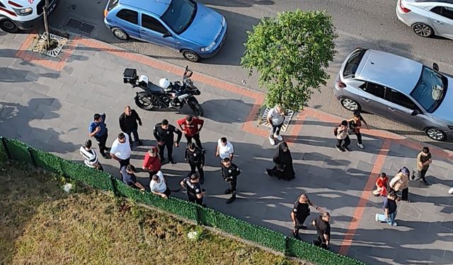 Diyarbakır'da Yol Verme Tartışması Taşlı Sopalı Kavgaya Dönüştü