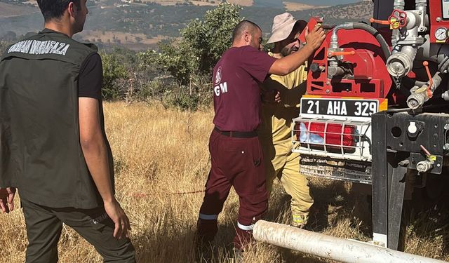 Silvan ilçesi kaniya spi bölgesindeki yangına müdahale başladı