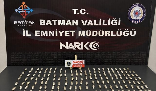 Midesinde 1 kilo 308 gram toz esrar bulunan zanlı tutuklandı