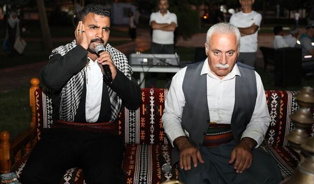 Mehmet Uzun Parkı'nda yankılanan ses herkesi büyüledi