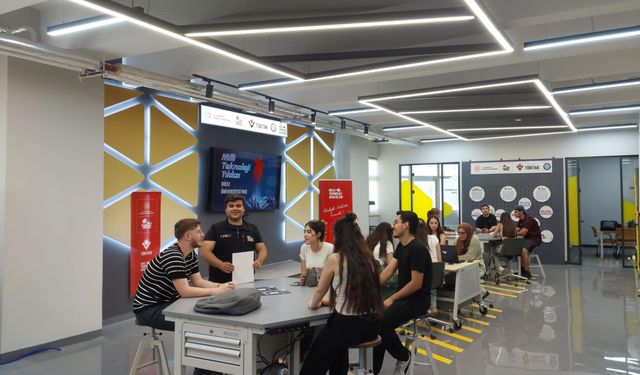 Dicle Üniversitesi'nden Gençlere "Milli Teknoloji Yaz Okulu" Fırsatı